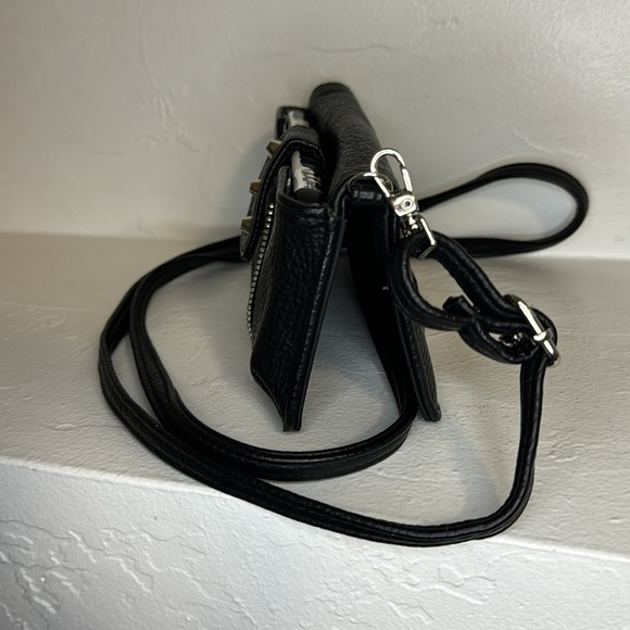 Jessica Simpson studded wallet phone holder crossbody - Picture 4 of 11